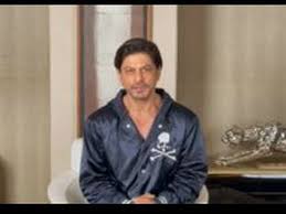 Hema malini's dil aashna hai and not deewana was supposed to be shah rukh khan's debut film.hema's initial release on december 18 1992 got delayed because of the babri masjid demolition and the subsequent unrest in the country. See You On The Big Screen In 2021 Srk In Special New Year Message