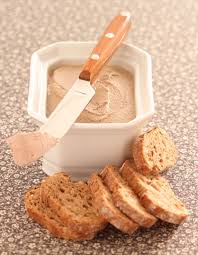 Mousse De Foie De Volaille A La Creme Fraiche Pour 6 Personnes Recettes Elle A Table Recette Mousse De Foie Recette Recettes De Cuisine
