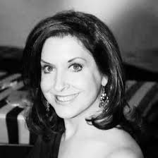 4 Local Celebrities You Should Grab A Cocktail With