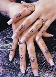 24 Simple Small Heart Tattoo Design For Woman On Valentine S Day To Show Your Love Latest Fashion Trends For Woman Tiny Finger Tattoos Small Finger Tattoos Small Hand Tattoos
