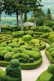 chateau de marqueyssac garden a la francaise vezac dordogne france beautiful gardens garden pictures landscape