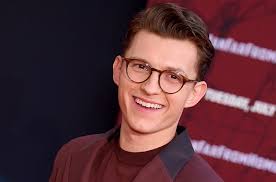 Tom Holland Is 'Obsessed' With 'Harry Potter' And Proudly Confirms His  Hogwarts House
