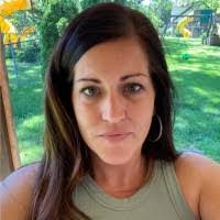 Jessica Eichler's Instagram, Twitter & Facebook