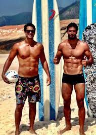 En esta sección () te puedes encontrar con el mejor contenido lleno de enlaces para descargar series hd 720p y 1080p completas en audio español latino dual en formato serie titulada: Beto And A Pal 2 Brazilians Again Oy Latino Men Beto Malfacini Good Looking Men