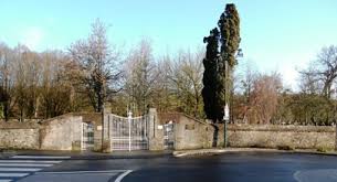 Les chapelains, chapelaines le maire actuel est : La Chapelle Sur Erdre 44 Cimetiere Cimetieres De France Et D Ailleurs