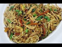 Chicken Hakka Noodles Recipe Restaurant Style At Home Youtube
