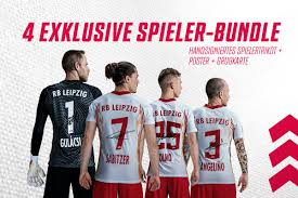Diese liste verzeichnet jene spieler, die mit stand vom 6. Die Roten Bullen On Twitter Ab Sofort Exklusives Spieler Bundle Von Peter Gulacsi Marcel Sabitzer Dani Olmo Oder Angelino Sichern Handsigniertes Spielertrikot Poster Grusskarte Detail Infos Zum Bundle