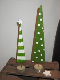 Holz Tannenbaume Dachlatten Acylfarbe Lotdraht Holz Basteln Weihnachten Weihnachtsdeko Aus Holz Basteln Kinder Basteln Holz