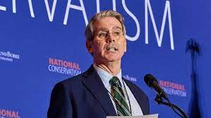 Esto es lo que debes saber de Scott Bessent, el candidato a secretario del Tesoro de Donald Trump