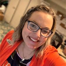 Kayla Wireman's Instagram, Twitter & Facebook