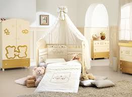 Hier Finden Sie Das Ideale Babybett Mit Himmel Und Die Wichtigsten Faktoren Auf Die Man Beim Kauf Vom Babybett Achten Muss Babybett Babybett Himmel Babybetten
