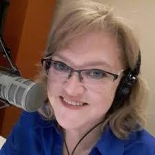 Ellen Stokes's Instagram, Twitter & Facebook