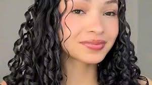 Pin de Adriane Costa em cabelos