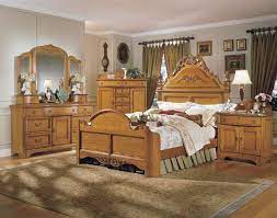 From traditional wood beds and modern, upholstered headboards to nightstands, dressers, chests and mirrors, find the. Advantages Of Buying Oak Bedroom Furniture Chic The Furniture Solid American Oak Bedroom Set U Oak Bedroom Furniture Sets Oak Bedroom Oak Bedroom Furniture