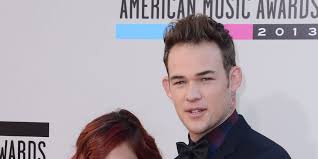 American Idol alum welcomes daughter