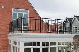 Deck railings do more than keep your family members safe: Railing Exterior Balcony Designs Pictures Trendecors