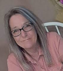 Melisa Brown's Instagram, Twitter & Facebook