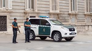 El deber de la academia es la defensa de la razón aún cuando eso nos acarree la ergástula o el cadalso: En Que Consiste El Estado De Excepcion En Espana