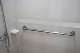 Reliable grab bar installation services. A Guide To Bathroom Grab Bars Updated For 2021 Aginginplace Org