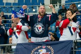 Official instagram account of football club šk slovan bratislava. Fans Slovan Rejoice On Hockey Game Editorial Stock Photo Image Of National Palace 81364268