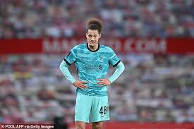 Alves' actions won't please many as if he had got straight up it would have been a michael owen: Michael Owen Tells Liverpool S Owners To Run The Club Properly With Reluctance To Buy A Defender Aktuelle Boulevard Nachrichten Und Fotogalerien Zu Stars Sternchen