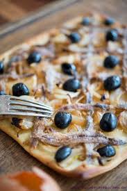 Pissaladiere Aus Nizza Rezept Franzosisch Kochen Rezept Franzosisch Kochen Rezepte Hauptspeisen Rezepte