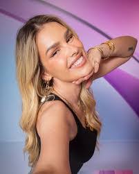 Yasmin Taylor's Instagram, Twitter & Facebook