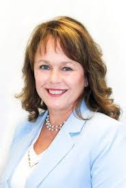 Valerie Overton's Instagram, Twitter & Facebook