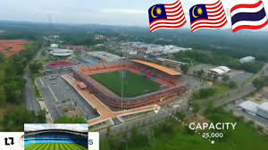 Tun abdul razak stadium is a football stadium in jengka, maran district, pahang, malaysia. Thunder Castle Stadium Vs Tun Abdul Razak Stadium Who The Best Youtube