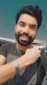 Jana Gill's Instagram, Twitter & Facebook