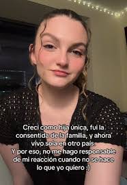 Vanessa Devora's Instagram, Twitter & Facebook