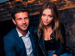 Antoni królikowski i joanna opozda publikują na instagramie coraz więcej wspólnych zdjęć. Joanna Opozda Kazala Usunac Antkowi Krolikowskiemu Wszystkie Zdjecia Z Bylymi Dziewczynami