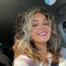 Hello all, I'm looking for recommendations for a hair stylist in the area  that does basic cut and color for a reasonable price. Thanks in advance!