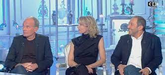 Clique dimanche, c'est clique le dimanche, en clair à la télé. Replay Salut Les Terriens Samedi 3 Mars Sur C8 Les Videos Des Interviews