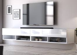 Tv Lowboard Epsom In Weiss Hochglanz Xl Flat Tv Real De Mit einem sideboard hochglanz weiss profitieren sie durch die zusaetzliche hochglanzlackierung von einem besonders hochwertigen aussehen, dass ihnen auch in puncto verwendung viel spielraum. tv lowboard epsom in weiss hochglanz xl flat tv unterteil hangend 200 cm board als