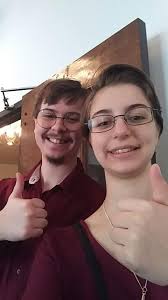 Sarah Alba (@sarahrgawith)