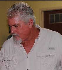 Minnie Murray's Instagram, Twitter & Facebook