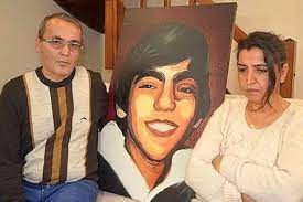 269 gün komada kalan berkin, bu süreçte 45 kilodan 16 kiloya. Berkin Elvan Olduruleli Bugun Tam 6 Yil Oldu Boldmedya