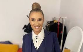 Anamaria prodan, de urgență la spital! In Ce RelaÈ›ii Este Anamaria Prodan Cu Primul SoÈ› Cine E TatÄƒl Fiicelor Ei N Au È™tiut Nici Mama Nici Copiii CÄƒ Am DivorÈ›at Galerie Foto Stiri Vedete Si Evenimente Viva Ro