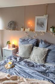 cozy sunday schlafzimmer bett bettwasche hygge schlafzimmer haus deko schlafzimmer bett