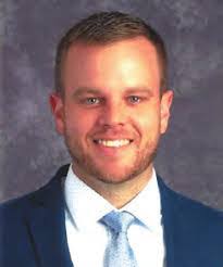 Estella Alexander's Instagram, Twitter & Facebook