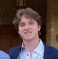 Max Dooley's Instagram, Twitter & Facebook