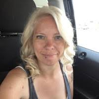 50+ perfiles de «Brandi Carroll»