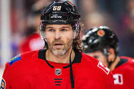 For more of jaromir jagr's 100 greatest players bio, please click here. N86ikuu9zzy8vm
