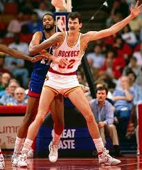 My Sister S Expecting A Baby And I Can T Wait To Find Out If I M Going To Be An Uncle Or Aunt Chuck Nevi Nba Players Basketball Players How To Grow
