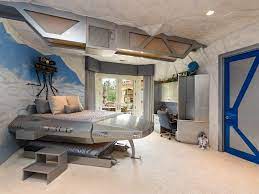 Forget about the limits and try something new! This 15 Million California Mansion Has A Star Wars Bedroom