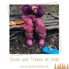 Waldkindergarten Essen Trinken Im Wald Trinkflasche Vesperdose Essen Und Trinken Trinken Essen