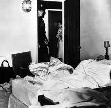 Marilyn was set to remarry dimaggio right before her death, actually the day of. Marilyn Monroe Der Mysteriose Tod Einer Diva Bilder Fotos Welt