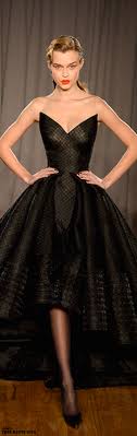 Christian Dior Fall 2014 In 2020 Fashion Gowns Beautiful Gowns