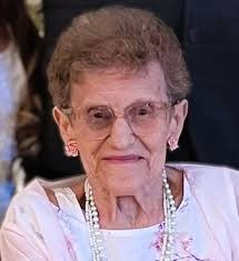 Elaine Izzo Obituary (2025)